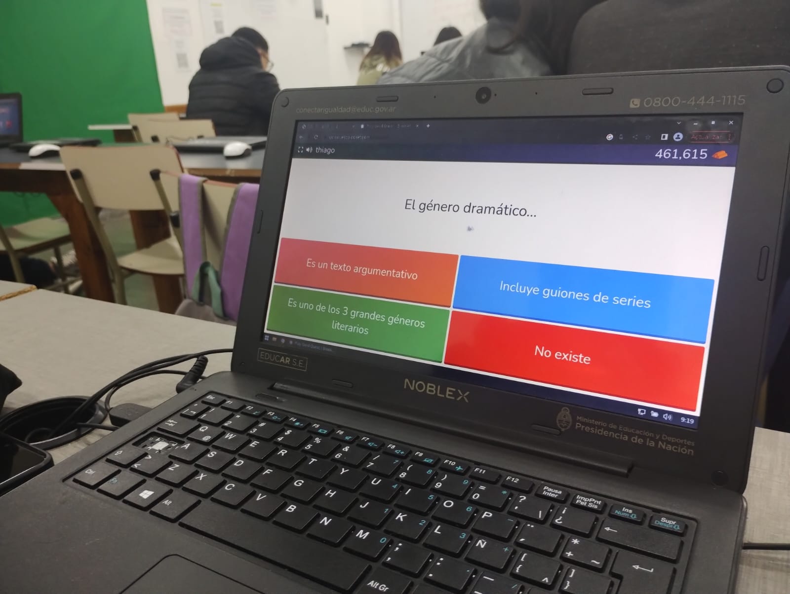 Literatura y TIC: Explorando el Género Dramático en Sala Informática